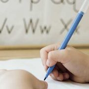 aprender a escribir con bolígrafo